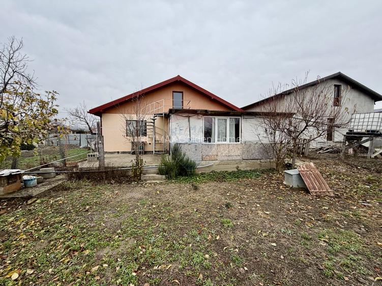 Casă / Vilă cu 4 camere Vanatori - 17