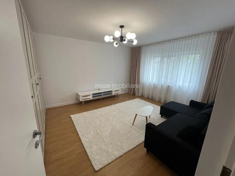 Mall Vitan - Foisorului - Apartment 3 camere decomandat, mobilat - 3