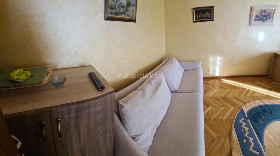 Închiriez apartament cu 3 camere ultracentral - 11