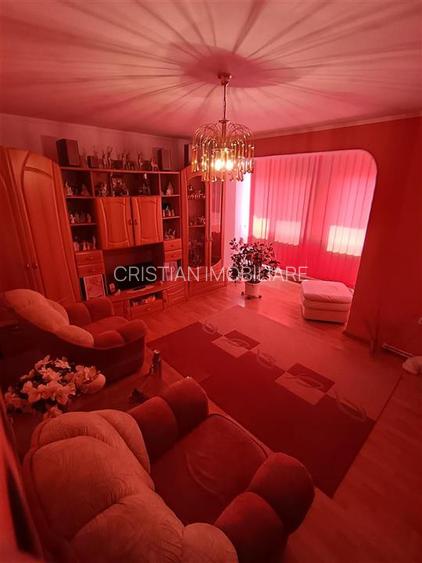 VEZI VIDEO! 3 camere, etaj 2, Decmandat, cu imbunatatiri, Calarasi IV - 7