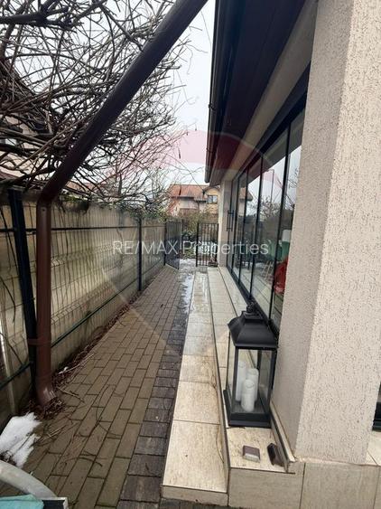 Casă / Vilă de vanzare in Otopeni, ansamblu rezidential, langa centru - 24