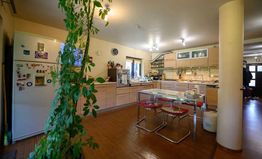 Galata platou VILA LUX P+M S.U=207 TEREN=806mp zona linistita - 4