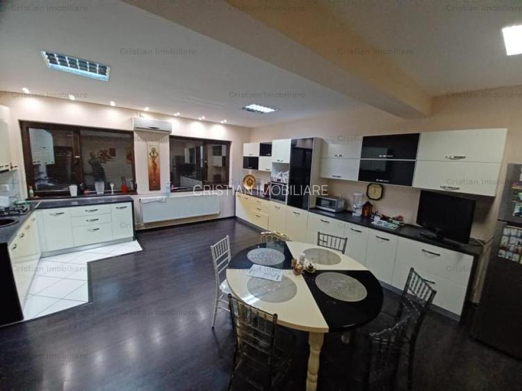 VILA D+P+2, FINISAJE CALITATE SUPERIOARA, zona Centrala, Mobilata - 8