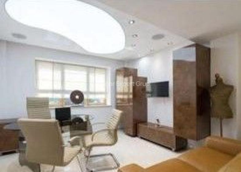 Vila stradala cu parcare  pretabila clinica ,birouri,horeca - 3