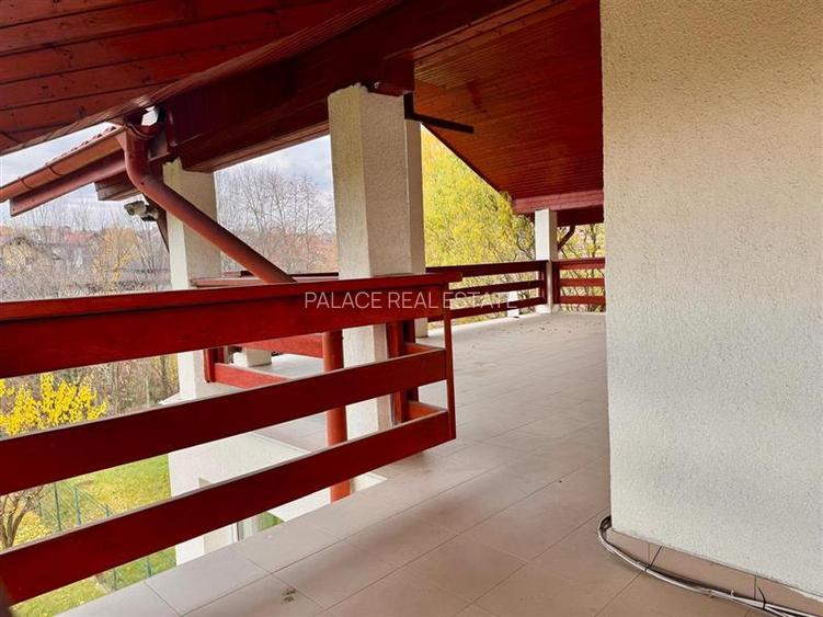 Vila individuala cu priveliste spectaculoasa cu garaj Pietrarie Barnova - 26