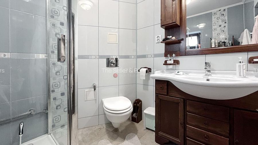 Zona Linistita Structura Generoasa - 31