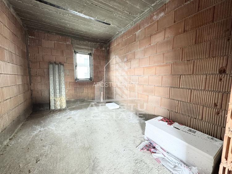 Duplex cu 4 camere, bucatarie separata, toate utilitatile, la asfalt. - 6