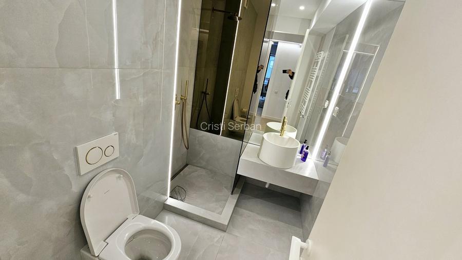Ofer spre inchiriere apartament 3 camere decomandat plus loc parcare subteran - 9