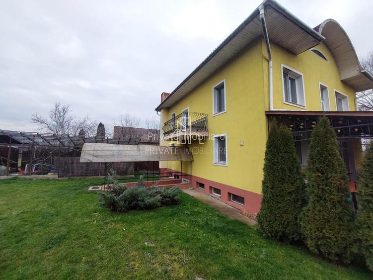 Casa De Vanzare, 1.700 Mp Teren, Strada Marului, Unirii - 12