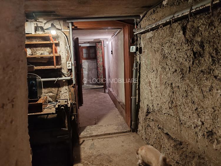 Apartament 4 camere in casa, curte proprie zona Centrul Istoric - 21