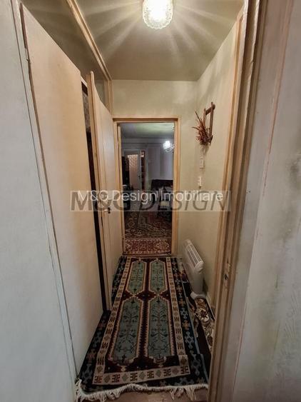 Complexul Studentesc, 2 camere cu balcon,parter - 20