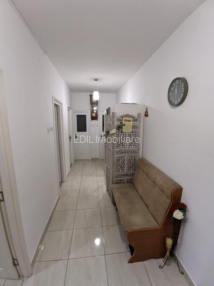 Apartament de vânzare, 3 camere decomandat, 107 mp, parter/4, Plopilor Platinia - 14
