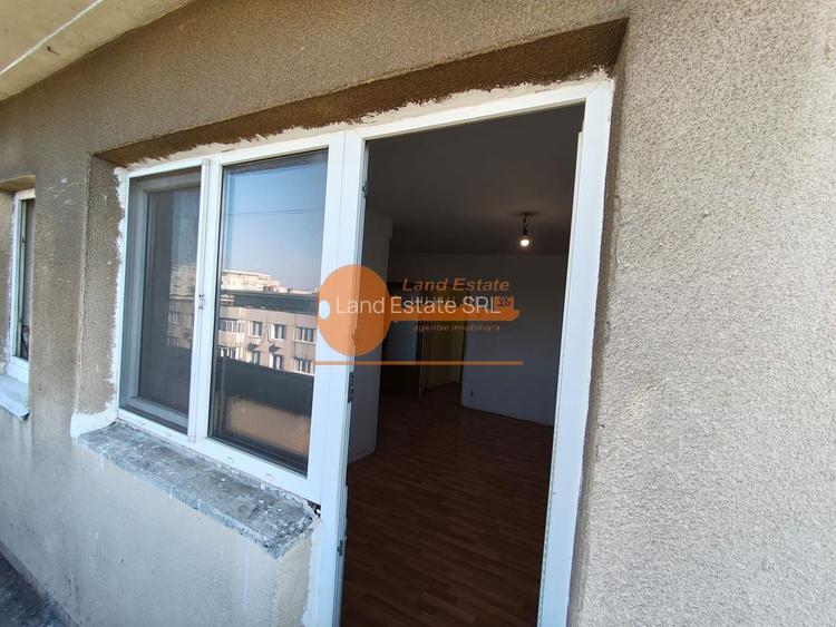 Garsoniera Gorjului-Bloc mixt(200 m metrou-1981) - 14