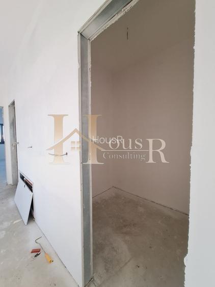 In oras. Duplex pe parter. Toate utilitatile. - 12