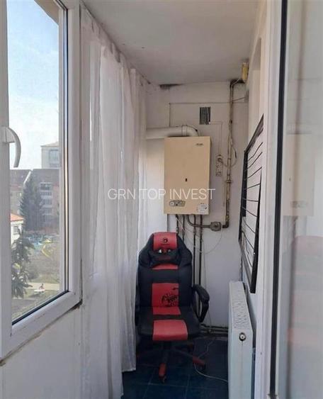 Apartament modern 2 camere balcon zona Cedonia - 10