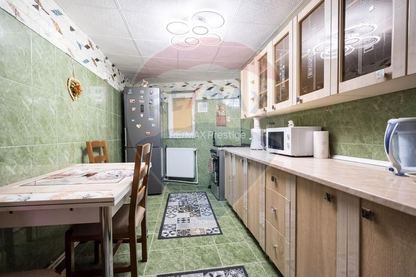 POTENTIAL MARE LOCUINTA/INVESTITIE Casa cu teren de 458 mp in Sector 5 - 19