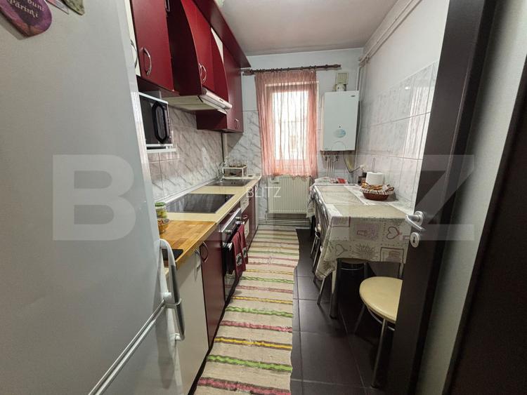 Apartament cu 3 camere Semidecomandat, zona Dacia , 53mp - 2