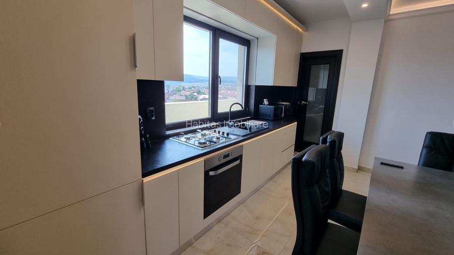 Penthouse 3 camere, 78mp+80mp terasa, parcare - Str Somesului/Floresti - 17