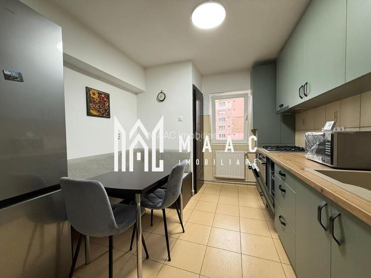 Apartament 3 camere | 2 bai | Decomandat | Etaj 3 | Renovat - 3