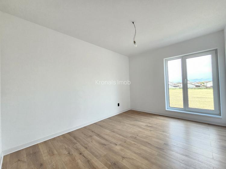 Casa individuala cu patru camere, Primaverii, Sanpetru - 5