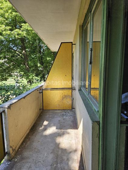 0 %  Comision 3 camere, zona Iulius Mall, 2 balcoane, etaj 1, sudic - 10