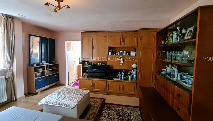 Refugiu cu suflet în inima Scheiului – casă  singur  curte și farmec autentic - 5