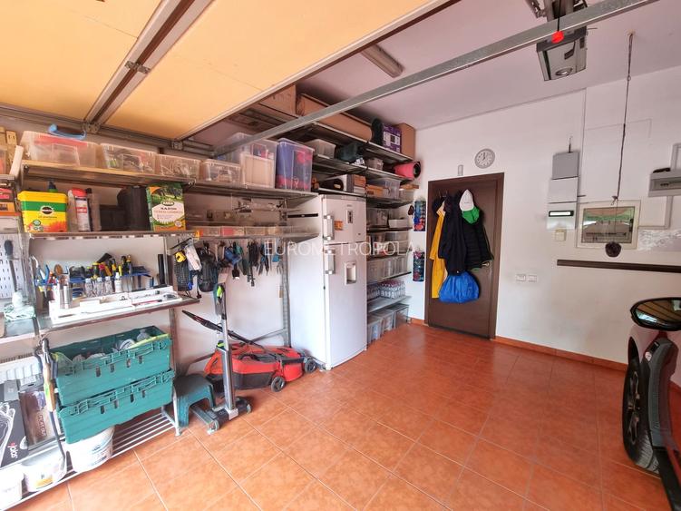 Vila cu piscina - 21