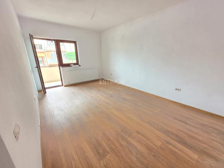 Vanzare garsoniera decomandata Complexul Sanpetru Residance cu loc de parcare - 19