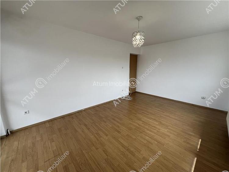 Apartament cu 3 camere si balcon la etajul 1 zona Trei Stejari Sibiu - 4