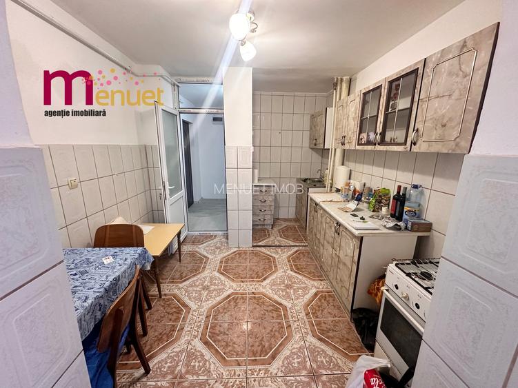 Apartament 3 camere,zona E3,etaj 1 - 3