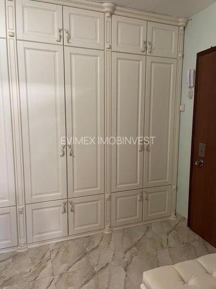 Victoriei  /langa Guvern- ROND  inchiriere apartament 4 camere - 12