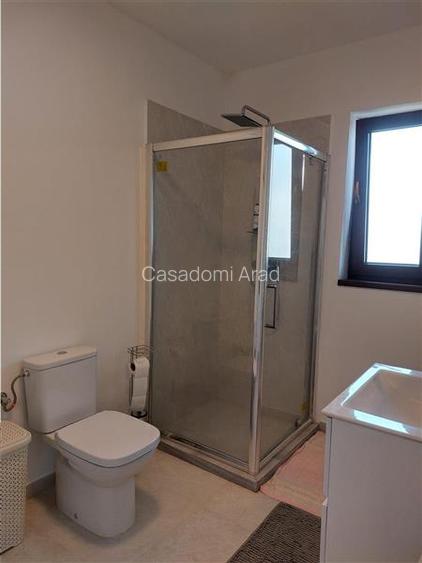 Casa spatioasa in cartier nou, Vladimirescu - 8