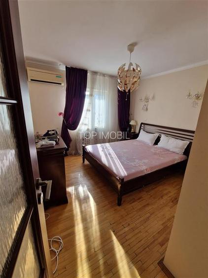 UMF, Inchiriere, 3 camere decomandat, etaj 1, liber ! - 5