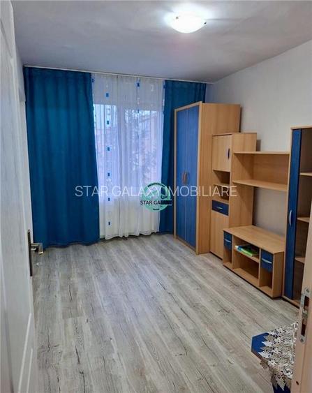 Apartament cu 2 camere de vanzare, decomandat, in Tudor str. Infratirii - 2
