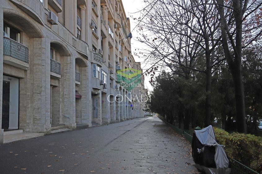 Garsoniera  - Palatul Parlamentului - Centrala termica proprie - 12