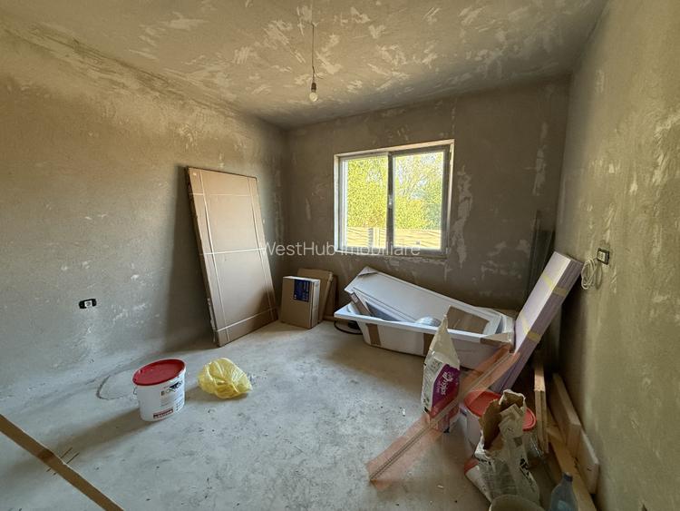 Casa individuală, 4 camere, 2 bai, 110 mp utili, 408mp teren - Utvin - 6