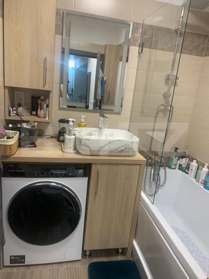 Apartament 3 camere, loc de parcare, bloc nou, zona Zavoaie - 9