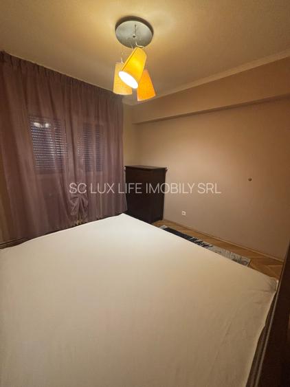 Închiriez apartament cu trei camere în Complex - 4