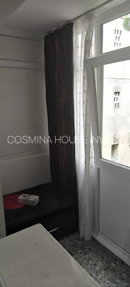 Vand in Nord,bloc cubulet ,et1,ap2camere decomandat,pret 68000 euro neogociabil. - 7