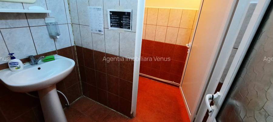 Cladire amenajata zona Grivita-Scoala 8 - 12