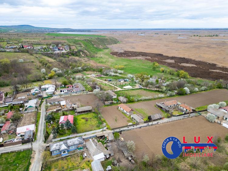 ID 7833 EXCLUSIVITATE - Teren cu priveliste superba - 7