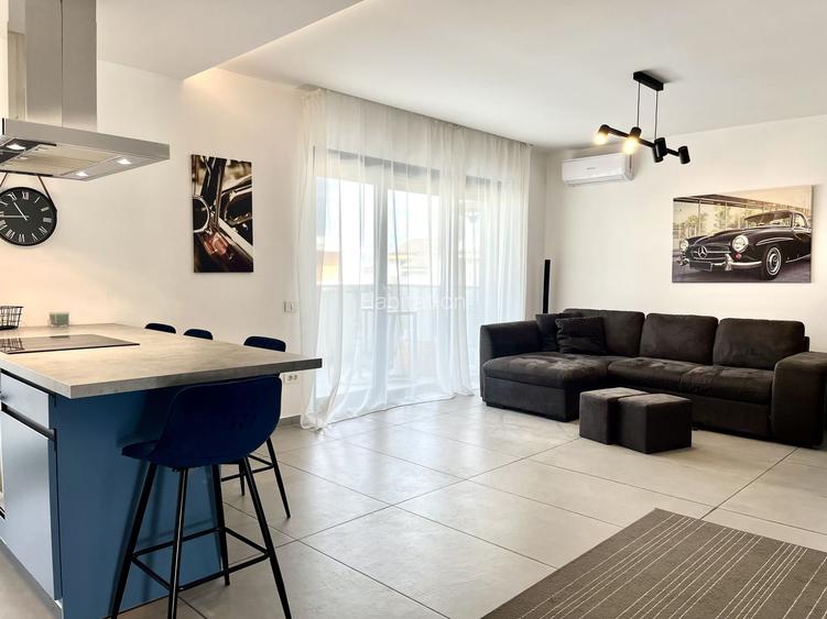 3 camere spațios si  cu terasă generoasă, la intrare în Dumbrăvița - 4