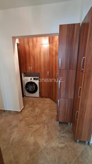 Aparatment 3 camere decomandat, zona Micro 17, etaj 2/4 - 9