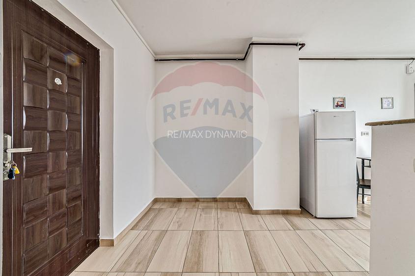 Apartament de vânzare cu 2 camere, P.ța UTA - 11