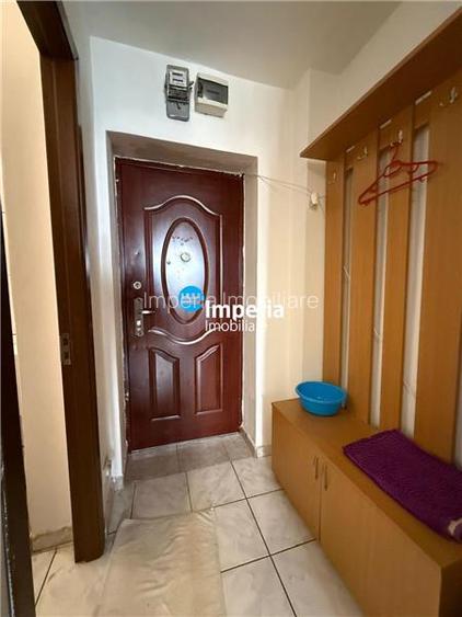 Garsoniera mobilata, de vanzare, complexul Tudor Vladimirescu ! - 2