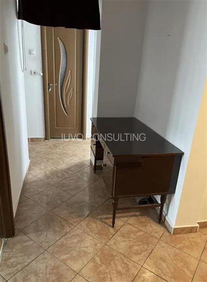 Vanzare Apartament 3 Camere Decomandat Sos.Giurgiului - 2