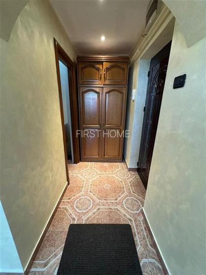 Apartament 3 camere, mobilat si utilat, ultracentral, etaj 9/10 - 19