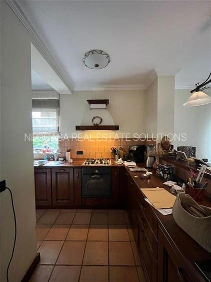 VILA SPLENDIDA IN PARADISUL VERDE - TEREN 583 MP - 4 CAMERE - 16