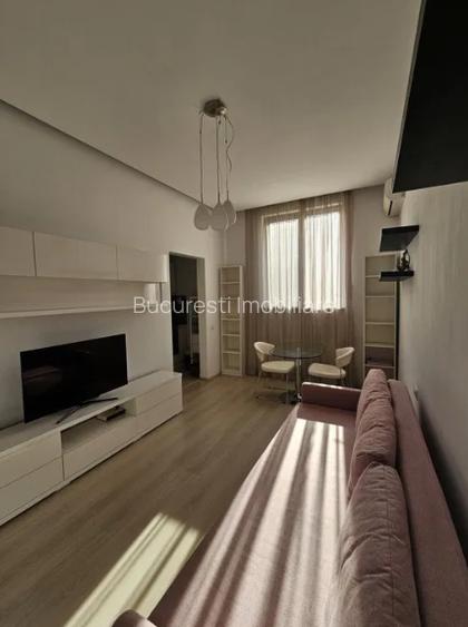 Garsoniera Romana,Metrou Universitate, Loc parcare,INCALZIRE PARDOSEALA, Utilata - 2