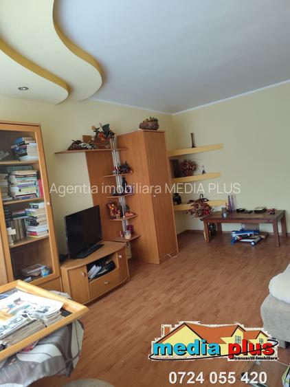 Apartament cu 2 camere decomandat zona Dunarea - 2